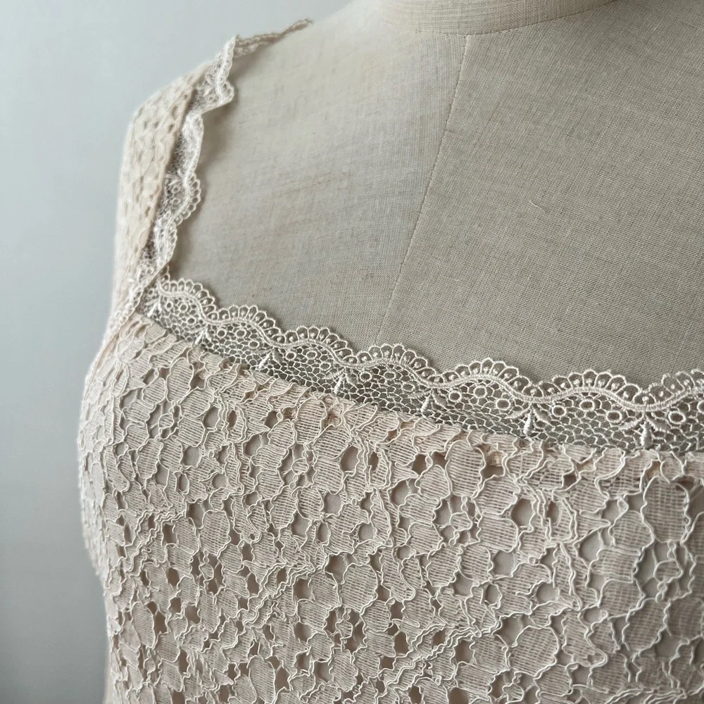 NWT 41 Hawthorn Bela Button Back Lace Square Neck Ivory Blush Blouse Small